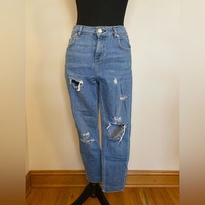 Size 28, Topshop ripped jeans